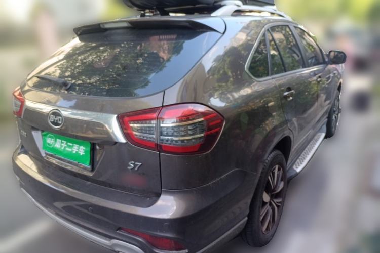 Used BYD S7 2017 2.0T Automatic Prestige Edition Rear Right 45 Deg