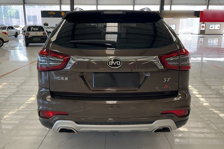 Used BYD S7 2017 1.5T Manual Luxury Model Rear