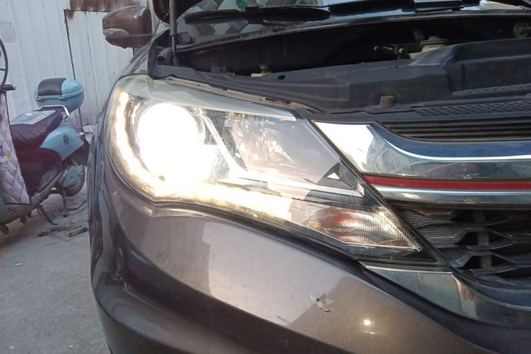 Used BYD S7 2017 1.5T Manual Luxury Model Right Front Headlight