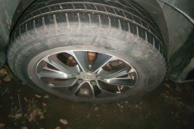 Used BYD S7 2017 1.5T Manual Luxury Model Right Front Wheel Hub