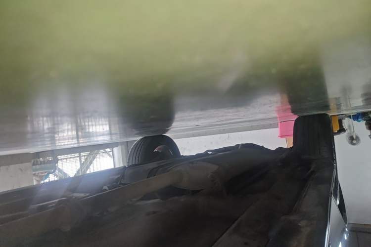 Used BYD S7 2017 2.0T Automatic Prestige Edition Right Side Sill