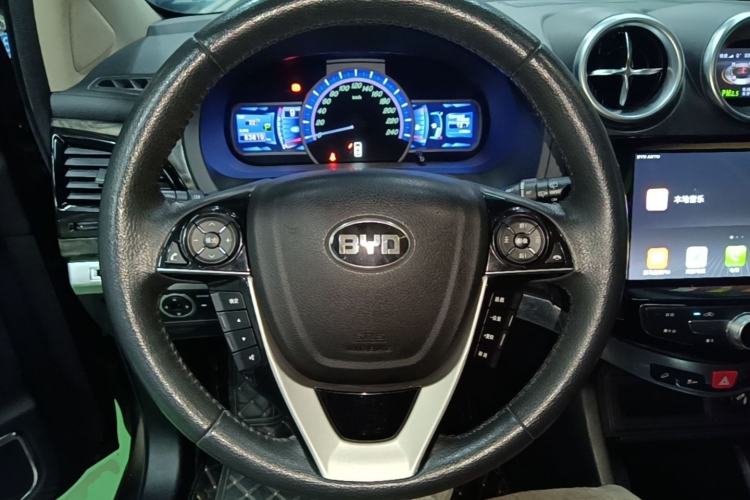 Used BYD S7 2017 2.0T Automatic Prestige Edition Steering Wheel