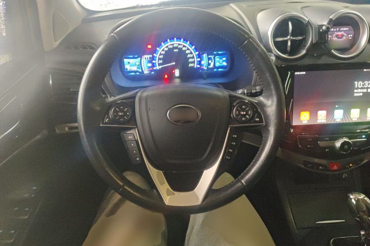 Used BYD S7 2017 2.0T Automatic Prestige Edition Steering Wheel