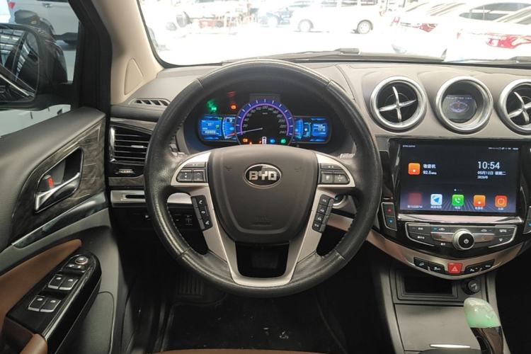 Used BYD S7 2017 2.0T Automatic Luxury Model Steering Wheel