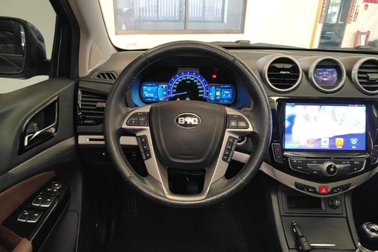 Used BYD S7 2017 1.5T Manual Luxury Model Steering Wheel