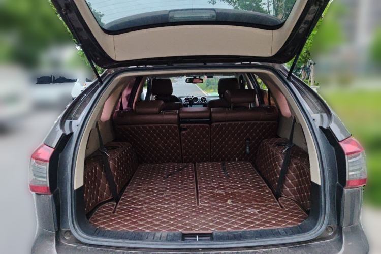 Used BYD S7 2017 2.0T Automatic Luxury Model Trunk