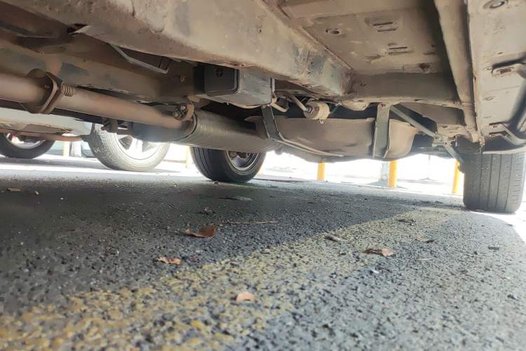 Used BYD S7 2017 2.0T Automatic Prestige Edition Chassis Front Left