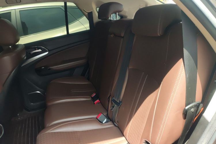 Used BYD S7 2017 2.0T Automatic Prestige Edition Left Rear Seat