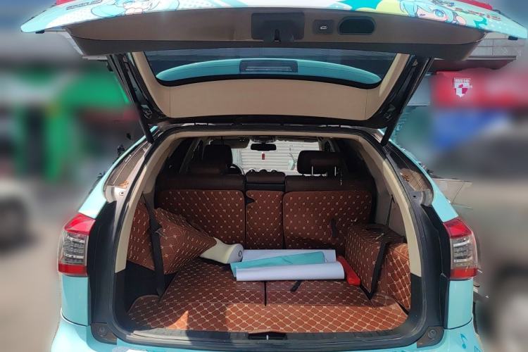 Used BYD S7 2017 2.0T Automatic Prestige Edition Trunk
