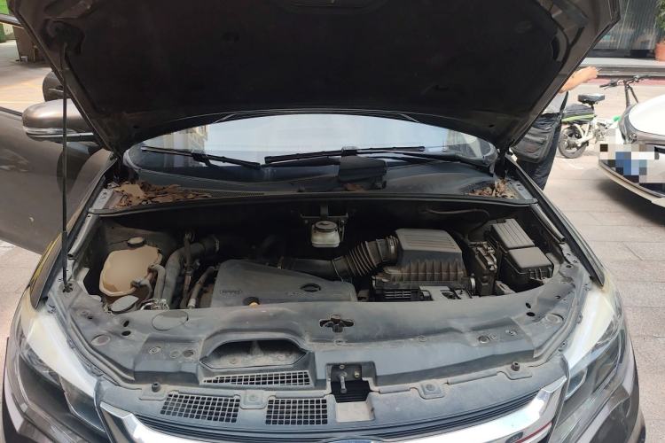 Used BYD S7 2017 2.0T Automatic Prestige Edition Engine Bay