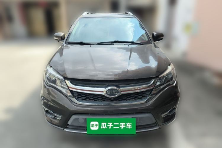 Used BYD S7 2017 2.0T Automatic Prestige Edition Front