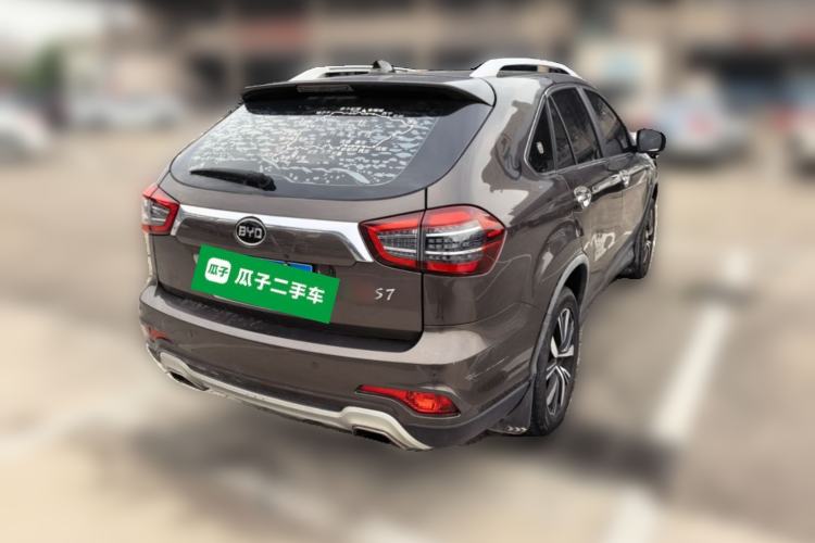 Used BYD S7 2017 2.0T Automatic Prestige Edition Rear Right 45 Deg