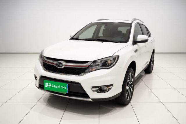 Ojetý BYD S7 2017 2.0T Automatic Prestige Edition