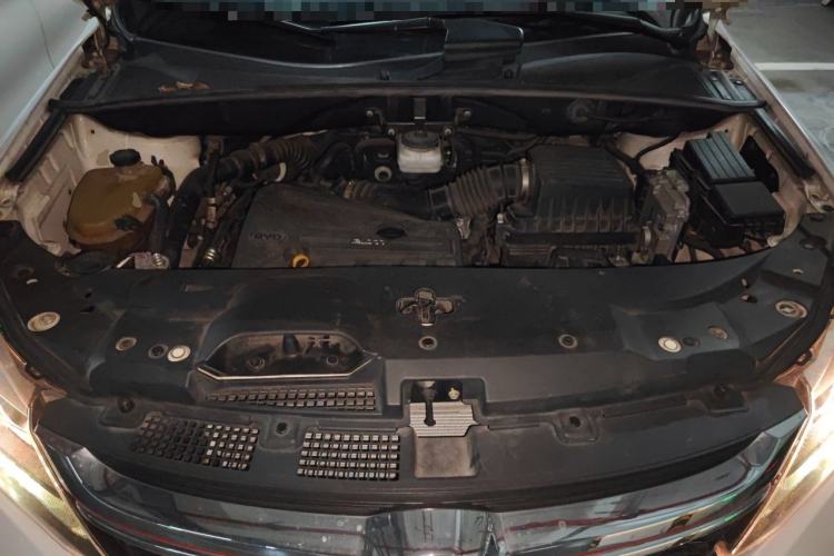 Used BYD S7 2017 2.0T Automatic Prestige Edition Engine Bay
