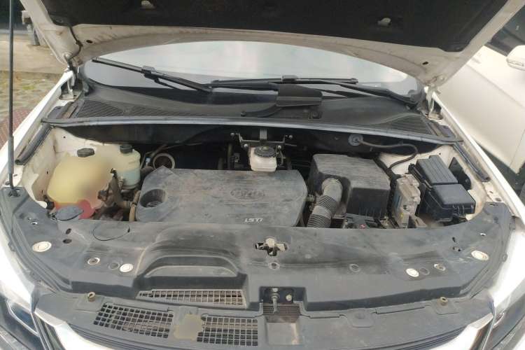 Used BYD S7 2017 1.5T Manual Luxury Model Engine Bay