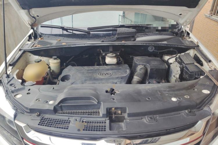 Used BYD S7 2017 1.5T Manual Luxury Model Engine Bay