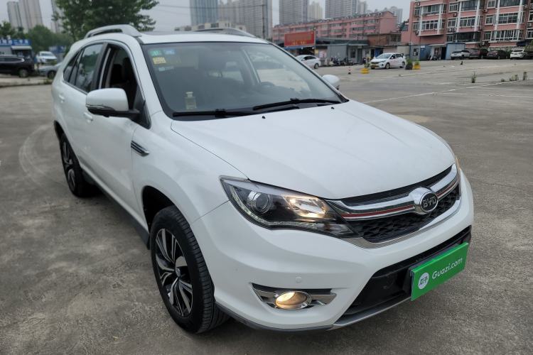 Used BYD S7 2017 2.0T Automatic Prestige Edition Exterior 2