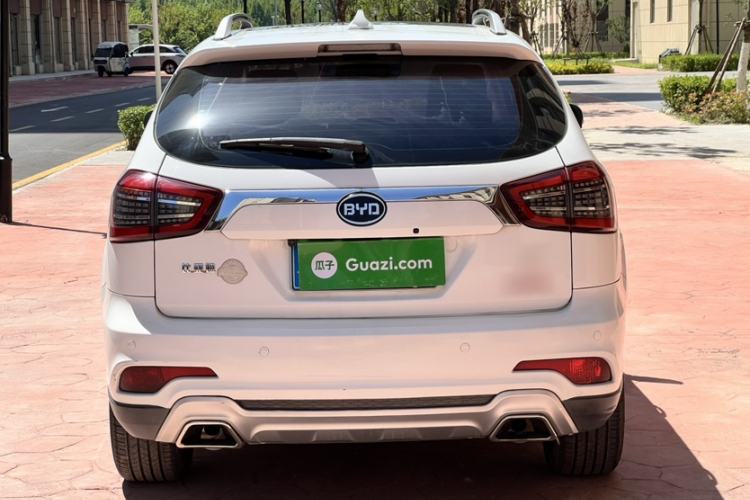 Used BYD S7 2017 2.0T Automatic Prestige Edition Exterior 2