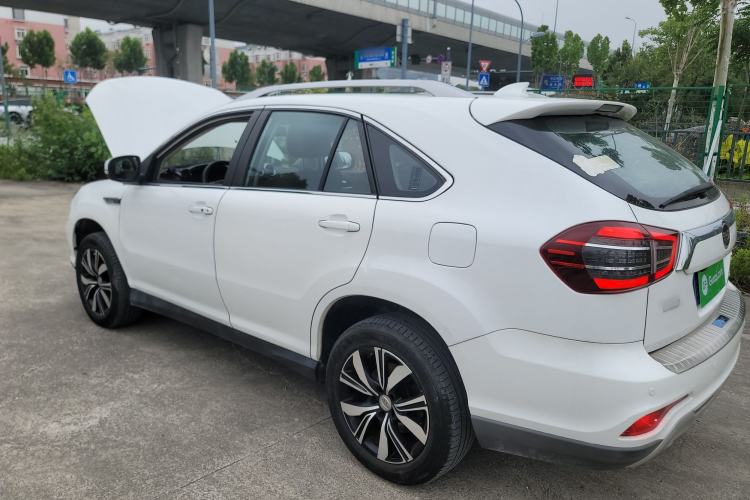 Used BYD S7 2017 2.0T Automatic Prestige Edition Exterior 3