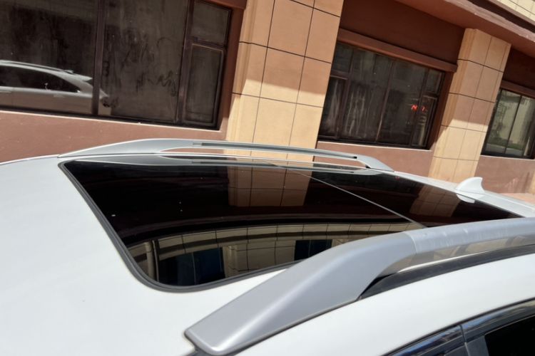Used BYD S7 2017 2.0T Automatic Prestige Edition Exterior 8