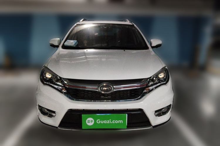 Used BYD S7 2017 2.0T Automatic Prestige Edition Front