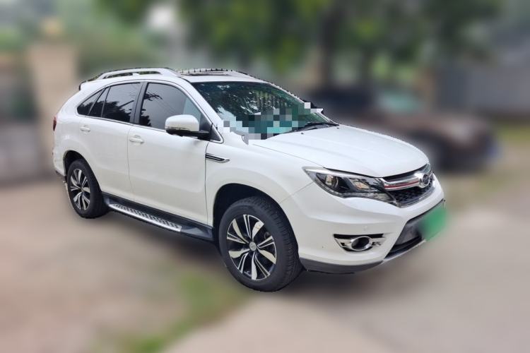 Used BYD S7 2017 2.0T Automatic Prestige Edition Front Right 45 Deg
