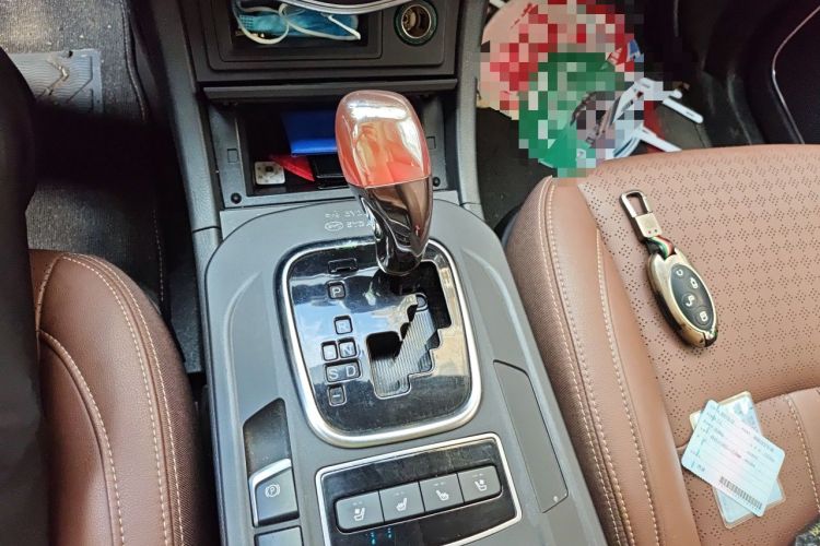 Used BYD S7 2017 2.0T Automatic Prestige Edition Gear Lever
