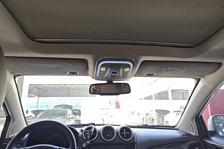 Used BYD S7 2017 2.0T Automatic Prestige Edition Headliner