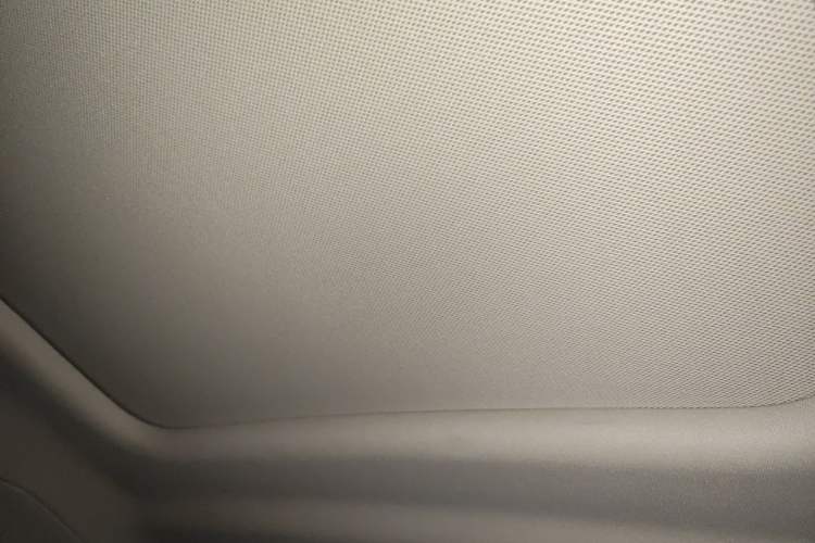 Used BYD S7 2017 2.0T Automatic Prestige Edition Headliner