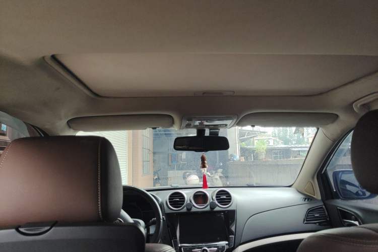 Used BYD S7 2017 1.5T Manual Luxury Model Headliner