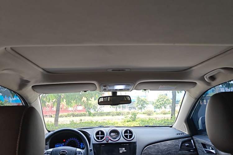 Used BYD S7 2017 2.0T Automatic Luxury Model Headliner