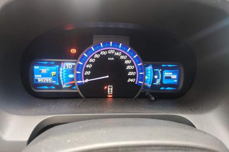 Used BYD S7 2017 2.0T Automatic Prestige Edition Instrument Cluster