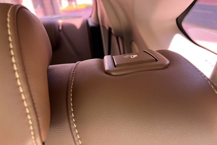 Used BYD S7 2017 2.0T Automatic Prestige Edition Interior 1