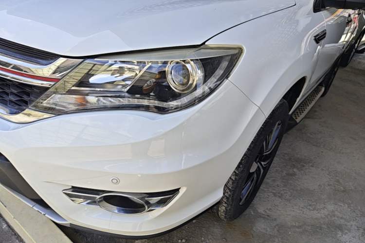 Used BYD S7 2017 2.0T Automatic Prestige Edition Left Front Headlight