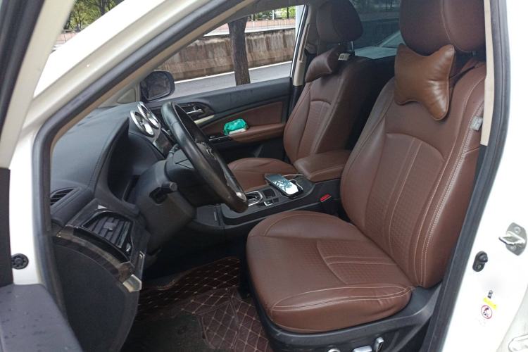 Used BYD S7 2017 2.0T Automatic Prestige Edition Left Front Seat