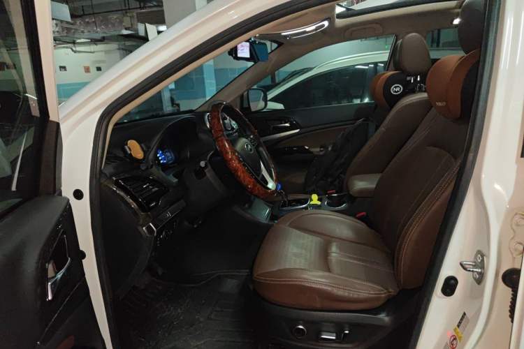 Used BYD S7 2017 2.0T Automatic Prestige Edition Left Front Seat