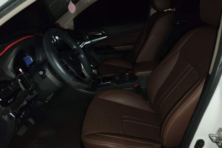 Used BYD S7 2017 2.0T Automatic Prestige Edition Left Front Seat