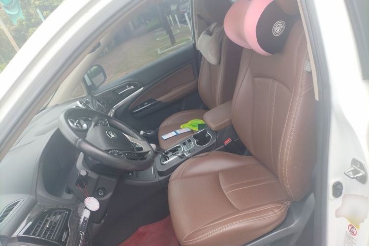 Used BYD S7 2017 2.0T Automatic Prestige Edition Left Front Seat