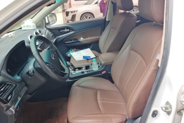 Used BYD S7 2017 2.0T Automatic Prestige Edition Left Front Seat