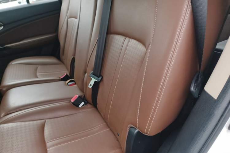 Used BYD S7 2017 2.0T Automatic Prestige Edition Left Rear Seat