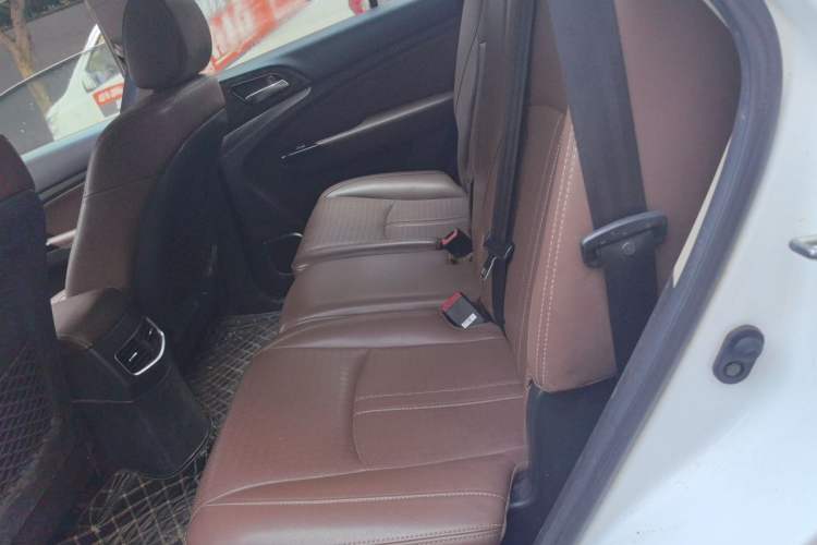 Used BYD S7 2017 2.0T Automatic Prestige Edition Left Rear Seat