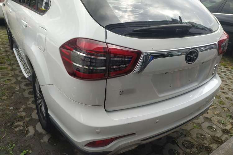 Used BYD S7 2017 1.5T Manual Luxury Model Left Rear Taillight