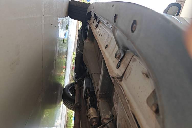 Used BYD S7 2017 2.0T Automatic Prestige Edition Left Side Sill