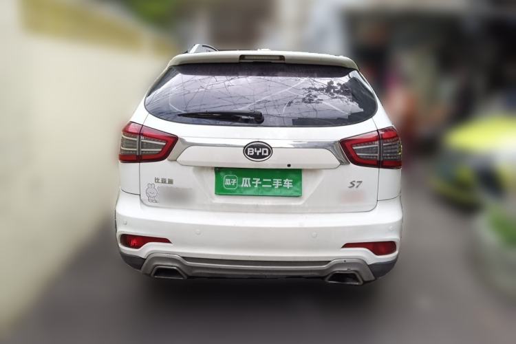Used BYD S7 2017 2.0T Automatic Prestige Edition Rear