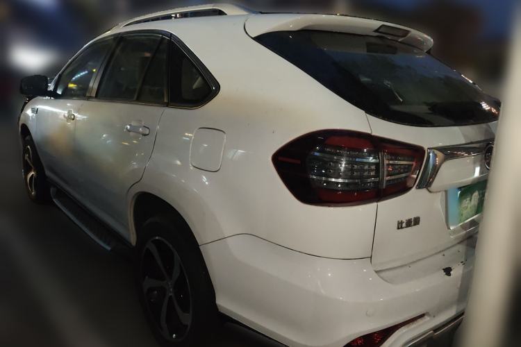 Used BYD S7 2017 2.0T Automatic Luxury Model Rear Left 45 Deg
