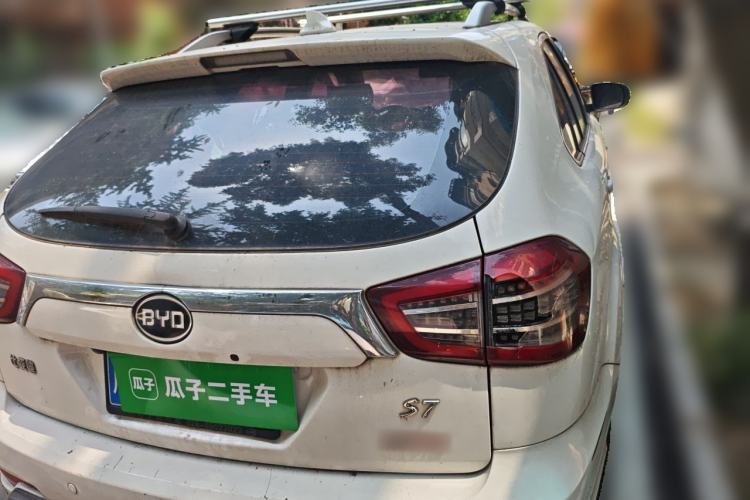Used BYD S7 2017 2.0T Automatic Prestige Edition Rear