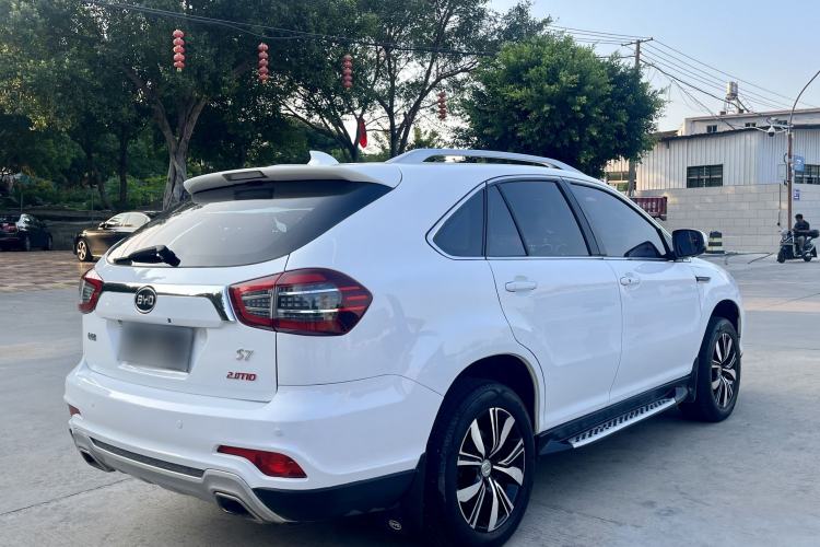 Used BYD S7 2017 2.0T Automatic Prestige Edition Rear Right 45 Deg