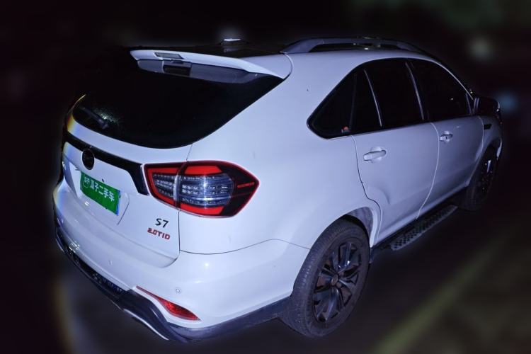 Used BYD S7 2017 2.0T Automatic Prestige Edition Rear Right 45 Deg