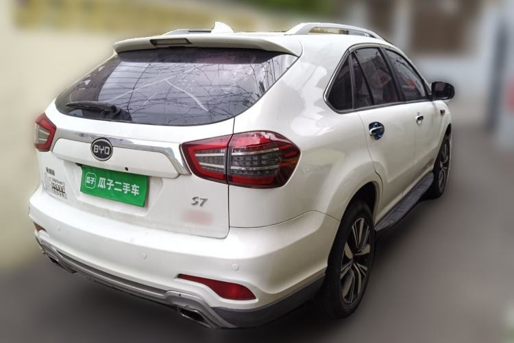 Used BYD S7 2017 2.0T Automatic Prestige Edition Rear Right 45 Deg