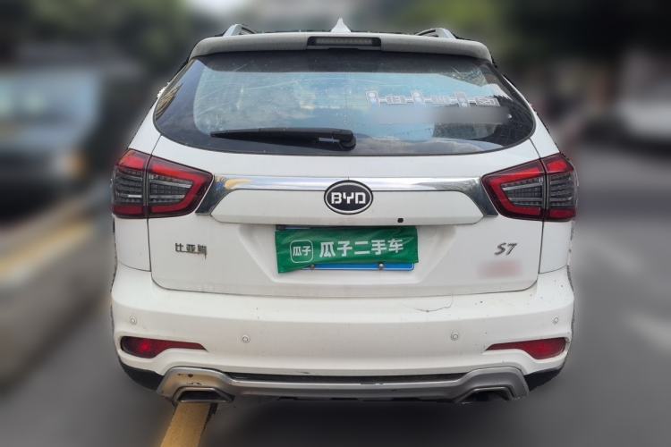 Used BYD S7 2017 2.0T Automatic Prestige Edition Rear